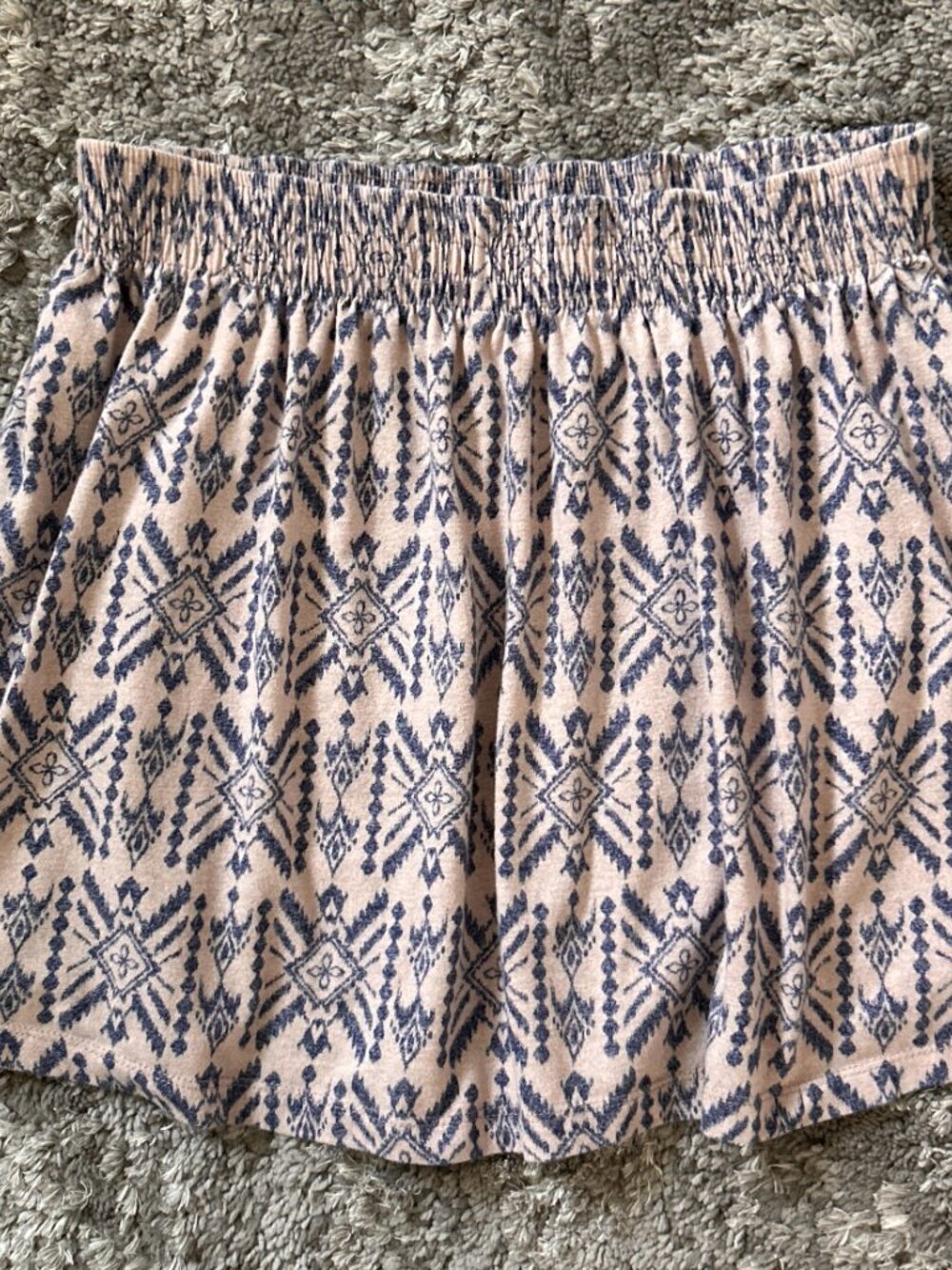Forever 21 Women's Cream and Blue Skirt Size Small - Picture 2 of 6